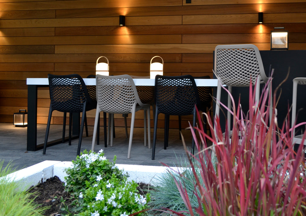 Lampada da tavolo a LED ricaricabile Lucide JOE IP44 Bianca, 3W dim to warm 2800K-3200K, ricarica USB, uso interno ed esterno