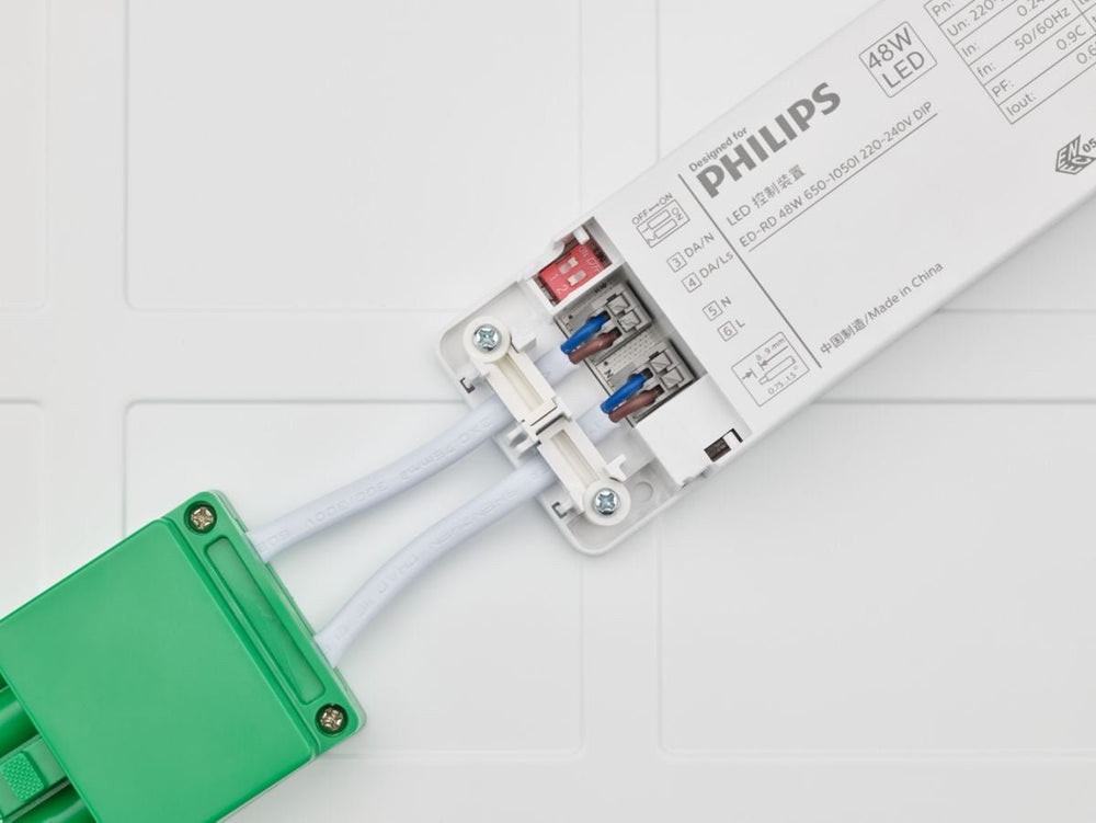Philips Pannello LED coreline RC132V 40W 3100 lumen 840 bianco freddo 60x60cm UGR <19 dali dimmerabile 3h emergenza