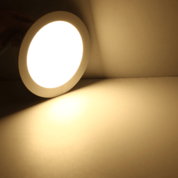 LCB downlight LED 10W con opciones de 3000K o 4000K, chip Philips, IP20