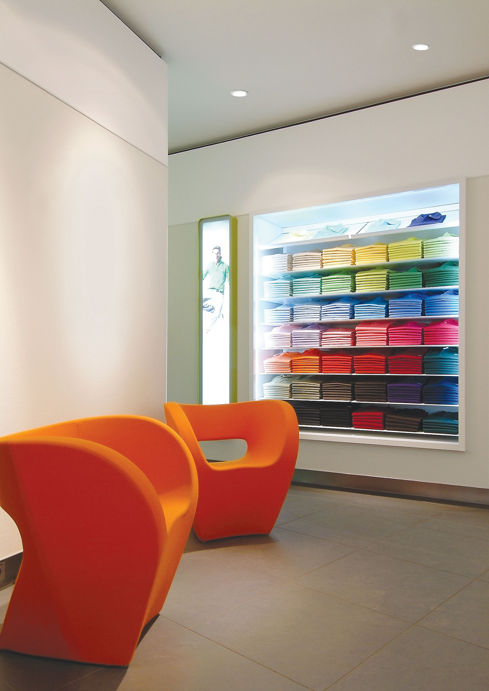 Philips MAS LED ExpertColor GU10 5.5W 50W equivalent 2700K 355 lumens 36D dimmable spotlight