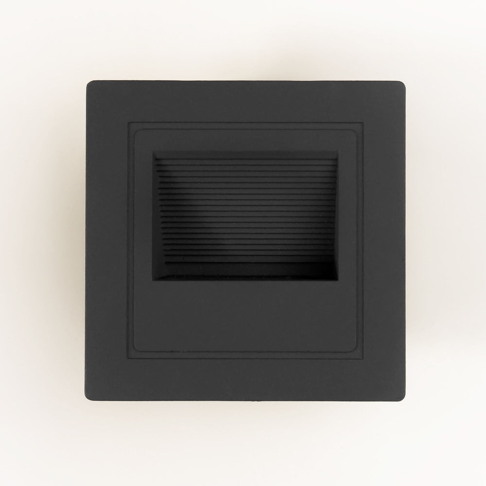 Luz LED para escaleras Modee, 5W 390 lúmenes, 4000K Blanco Neutro, IP65, diseño compacto de 84x50x84mm