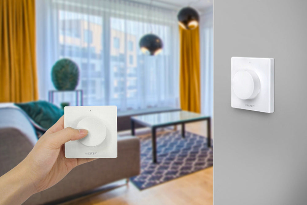 Tsong LED trådløs vægdæmper CCT Sort, IP20, 220-240V, CE RoHS certificeret