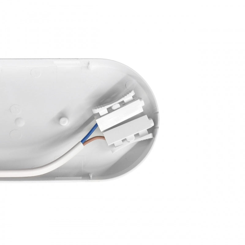 Spectrum LED 8W Oval Taklampa IP54 230V 4000K Neutralvit 820 lumen Polykarbonathus