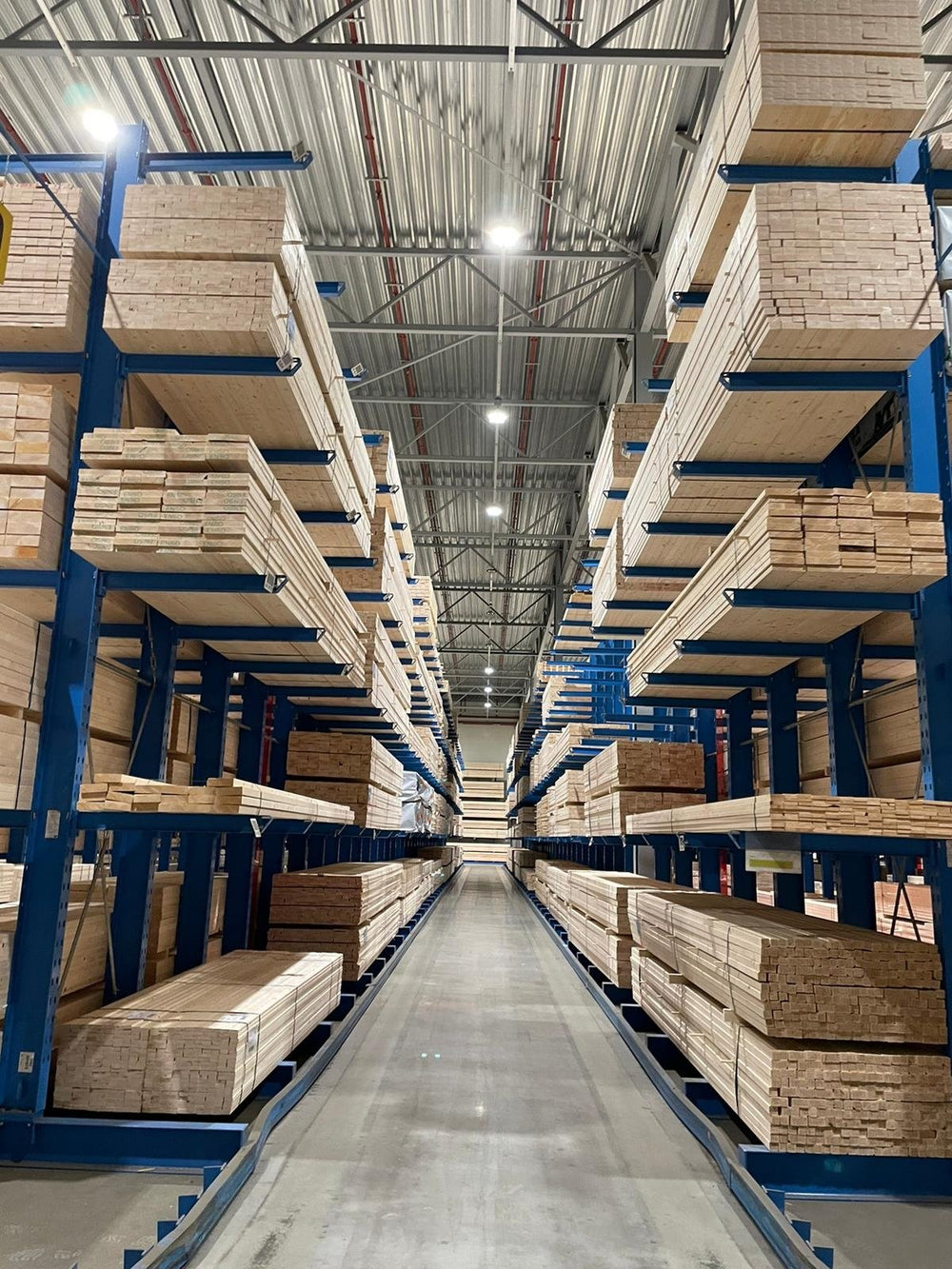 Tsong LED High Bay UFO 100W 15000 lumen 1-10V dimbar 3000K CRI 80 Philips Chip IP20 CE RoHS Svart